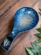 Load image into Gallery viewer, Blue Pearl Feather Spoon Rests