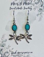 Load image into Gallery viewer, Mocs N More Earrings - Beautiful Dragonfly