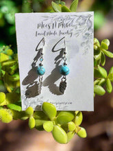 Load image into Gallery viewer, Mocs N More Earrings - Feather Dangle