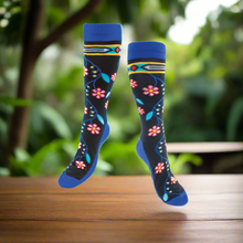 Load image into Gallery viewer, ART SOCKS - Mother Earth