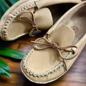 Men's Smooth Moose Hide Moccasins