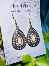 Load image into Gallery viewer, Mocs N More Earrings - Vanilla Sky