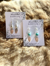 Load image into Gallery viewer, Mocs N More Earrings - Feather Dangle