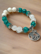 Load image into Gallery viewer, Mocs N More Totem Bracelets - Green Howlite Wolf