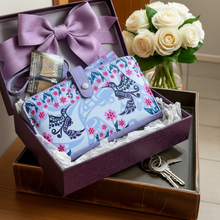 Load image into Gallery viewer, Smartphone Cross Body Bag - Hummingbird