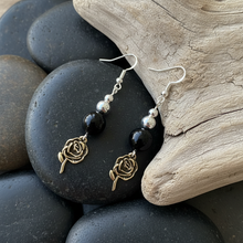 Load image into Gallery viewer, Artistic overhead shot with natural elements