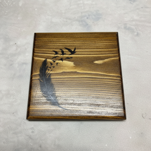 Load image into Gallery viewer, Detail of feather and birds design