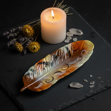 Load image into Gallery viewer, Feather Dish - Moody Lifestyle