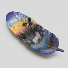 Load image into Gallery viewer, Feather tray image 5 with gloss