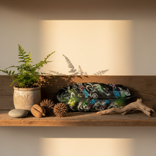 Load image into Gallery viewer, Feather Tray - Shelf Vignette