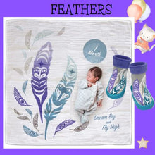 Load image into Gallery viewer, Baby Booties - Feathers