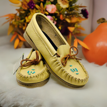 Load image into Gallery viewer, Women Leather Moccasins - Outdoor/Indoor Unlined Tan ON SALE NOW