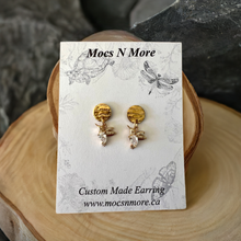 Load image into Gallery viewer, Mocs N More Earrings - Lucky Hummingbird