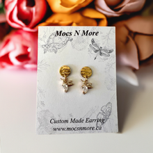 Load image into Gallery viewer, Mocs N More Earrings - Lucky Hummingbird