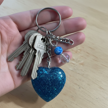 Load image into Gallery viewer, Keychain with keys
