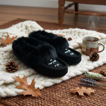 Load image into Gallery viewer, Lifestyle moccasin photo