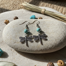 Load image into Gallery viewer, Lifestyle shot on natural surface