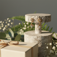 Load image into Gallery viewer, Lifestyle shot with natural elements