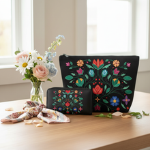 Load image into Gallery viewer, Petals of Ancestry set realistic size