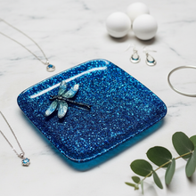 Load image into Gallery viewer, Silver Linings - Lifestyle Shot from Real Tray