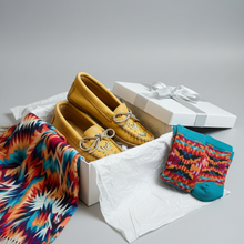 Load image into Gallery viewer, Indigenous Handmade Moose Hide Moccasins - Ladies Beaded