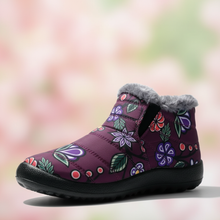 Load image into Gallery viewer, Wearable Art Close-Up